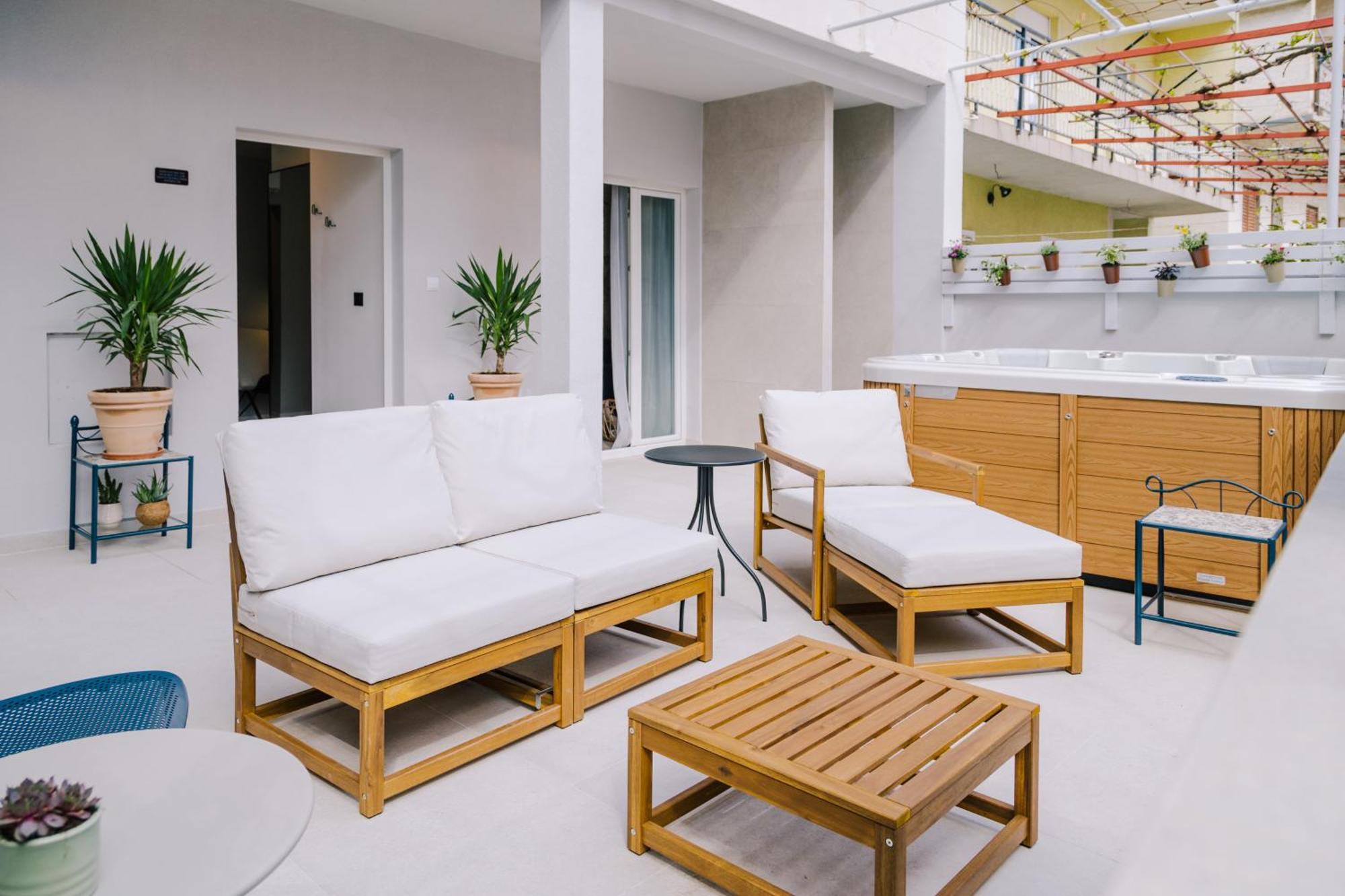 Toni Appartement *